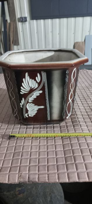 Горщик під вазони, великий розмір.