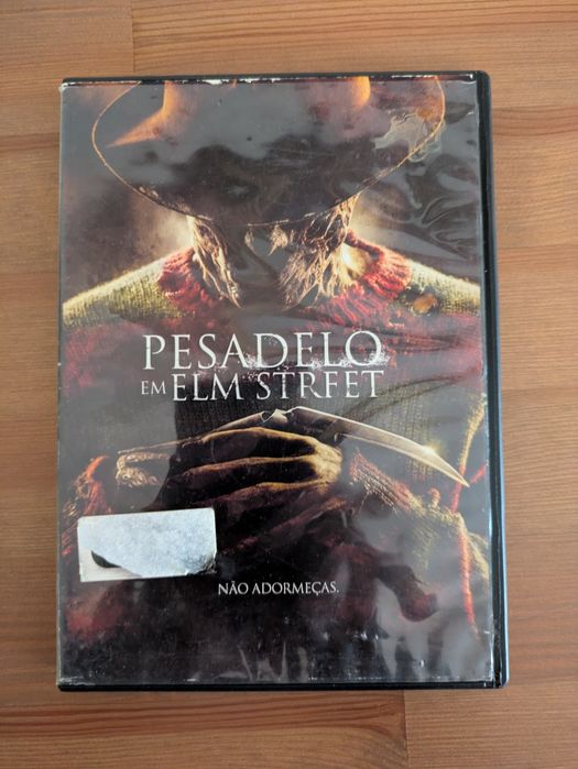 DVD " Pesadelo em Elm Street " 2010  (Bom Estado)