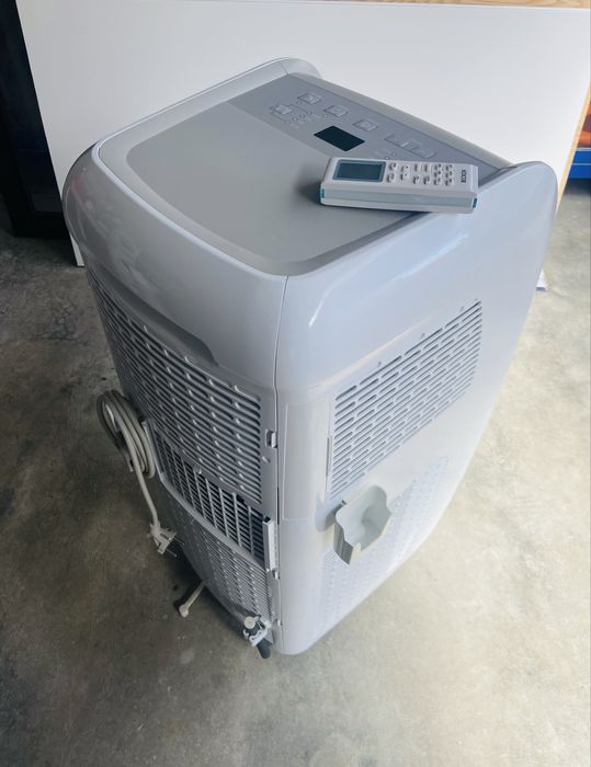 Ar Condicionado Portátil Becken BAC2511-Frio/Quente