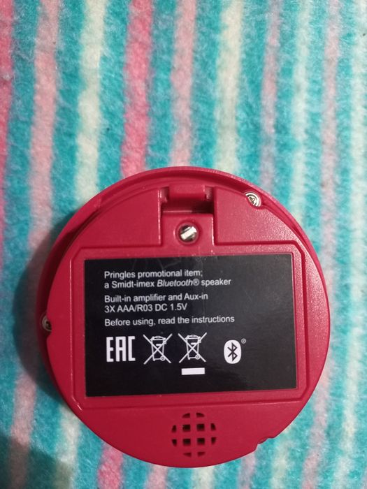 Coluna portátil bluetooth Pringles