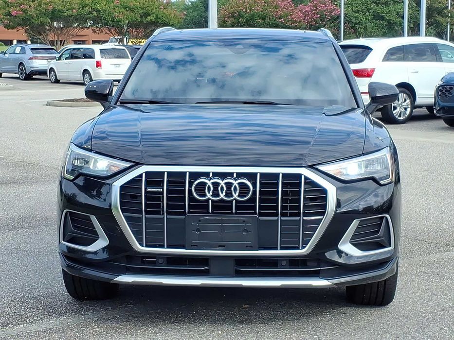 Audi Q3      2019