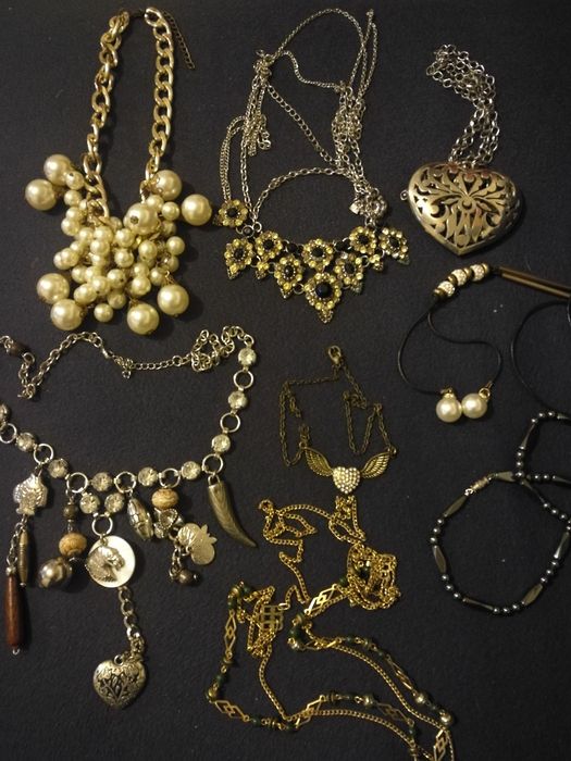 Colares de senhora vintage