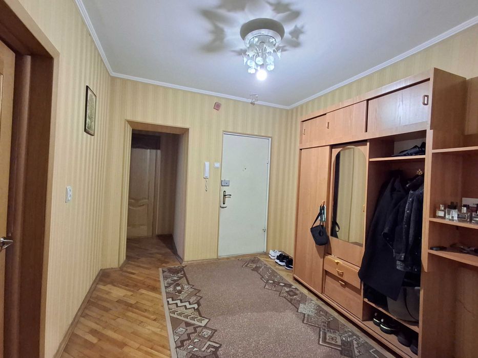 Продаж 3 кім. кв. вул. Новаторів,22В