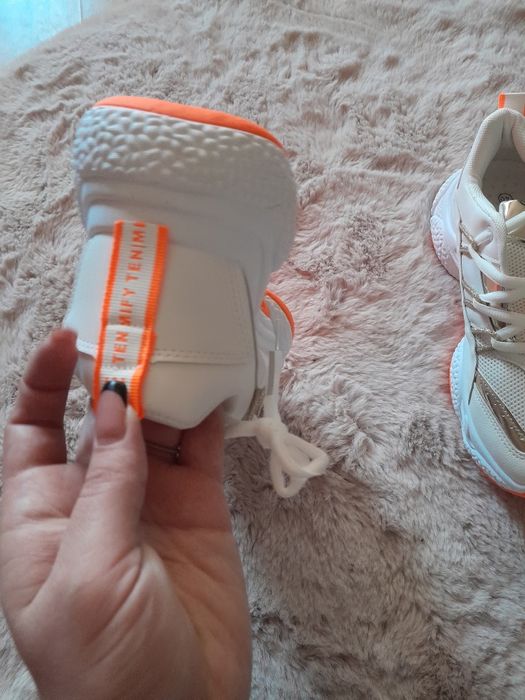 Buty adidasy wyższe na platformie 40 biały pomarańczowy