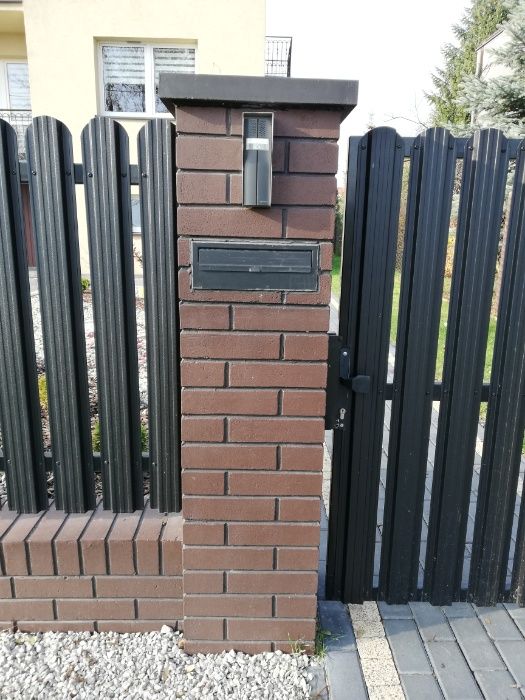 Ogrodzenie ala klinkier imitacja klinkieru słupek ogrodzeniowy murek