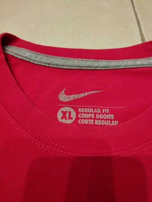 T-shirt vermelha Nike - XL