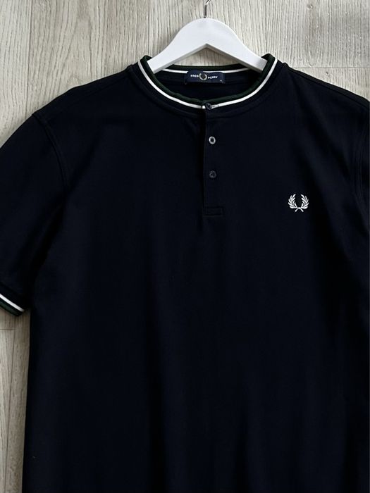 Fred Perry Polo Logo Tee Shirts Поло оригінал оригинал опт чёрно — zdjęcie 3