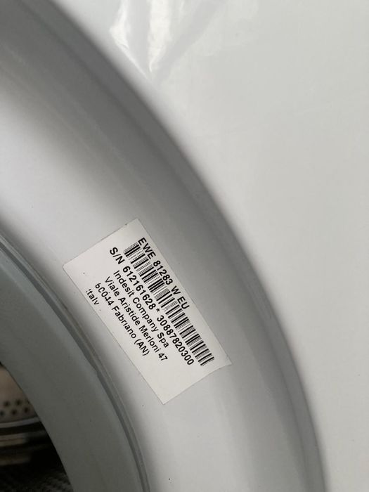 Maquina lavar roupa Indesit EWE 81283 8kg