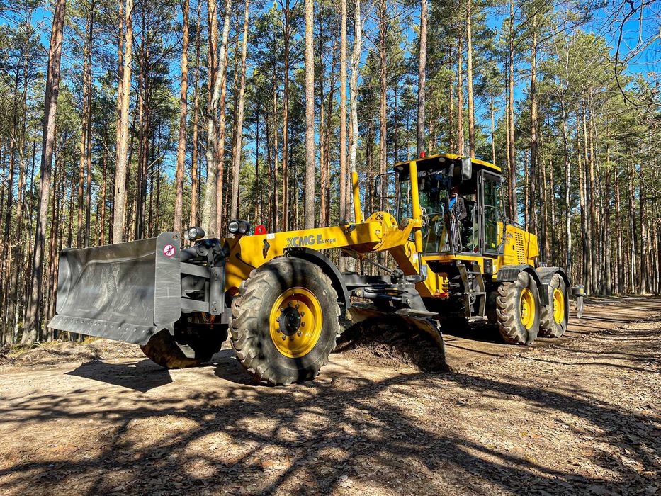 Równiarka drogowa XCMG GR135T  11 ton