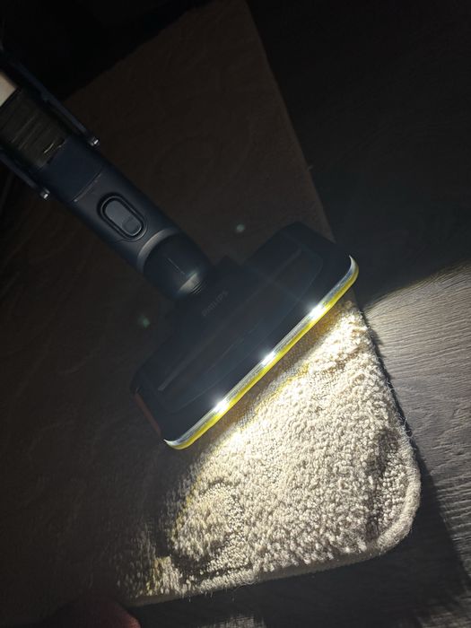 Вертикальний + ручний пилосос (2в1) Philips SpeedPro aqua FC6728