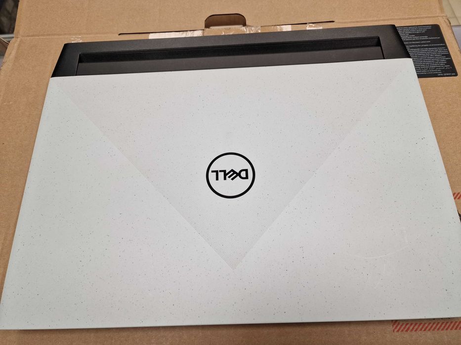 DELL G15 5525/ R5 6600H/ 16GB DDR5/ 512GB/ RTX3050 4GB/ czytaj uważnie