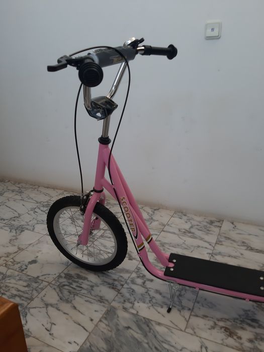 Trotinete adolescente e adultos