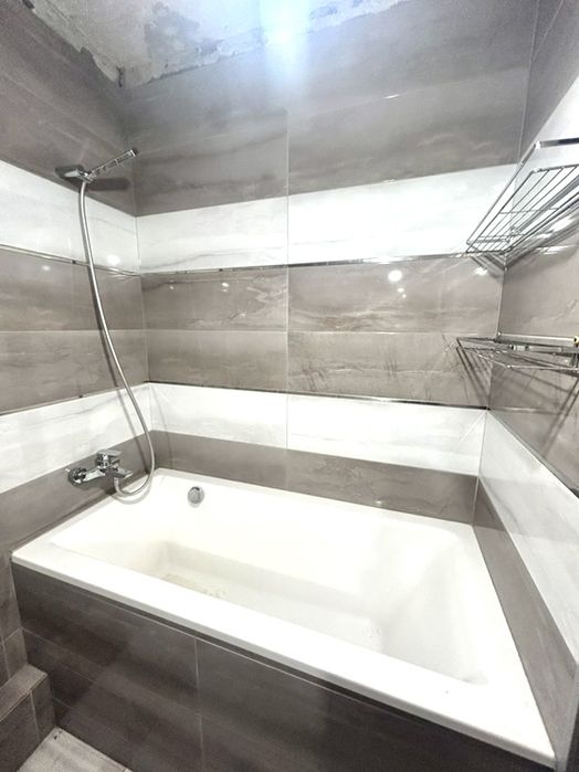 Продается 2 ком кв в Осипенковском р-не по ул Дегтярева