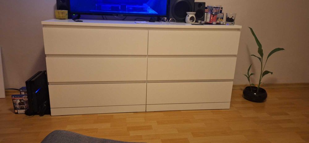 Komoda z Szufladami – Stan Idealny!