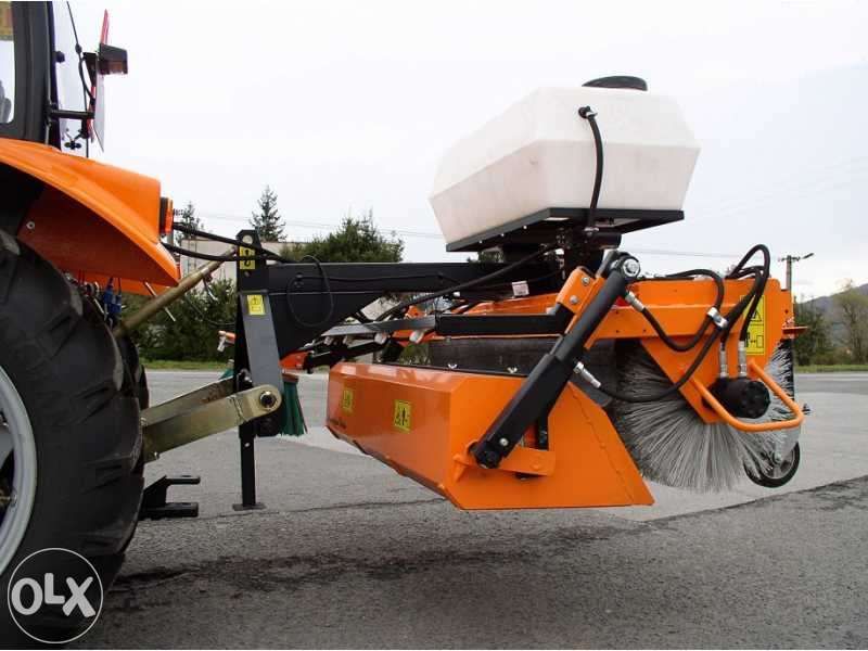 Zamiatarka Pronar Agata ZM-1600