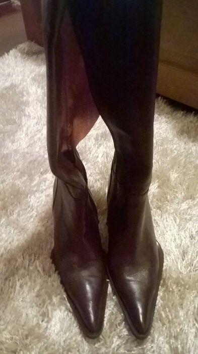 Botas 34 castanho e preto