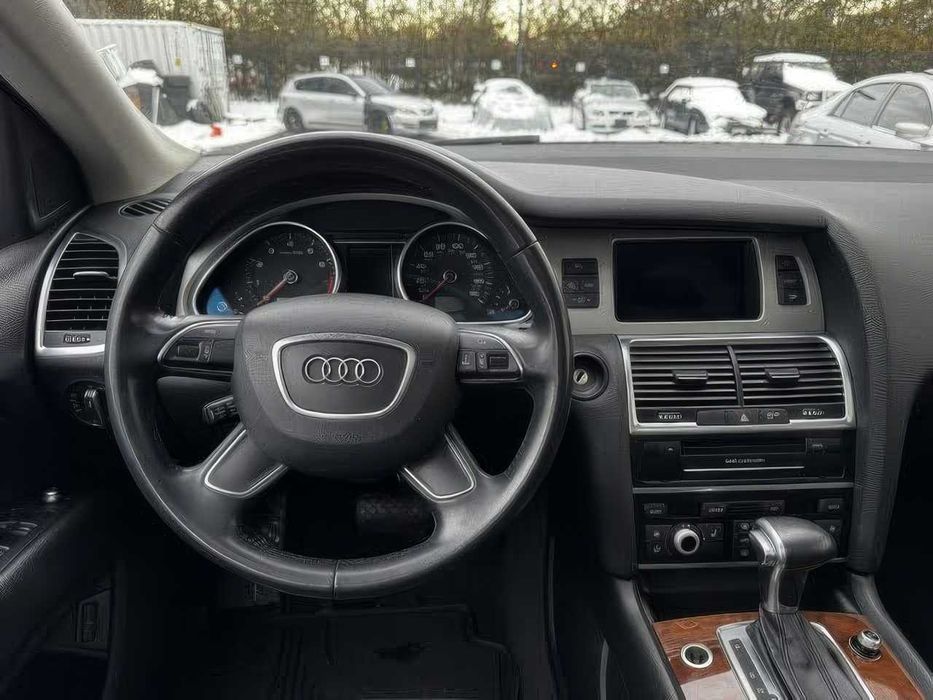 Audi Q7 quattro Premium Plus      2014