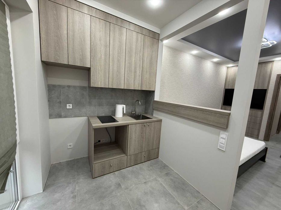 Новий будинок. Квартира з ремонтом. 10 хв до центру