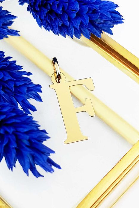 Złota zawieszka do łańcuszka litera F pr.585