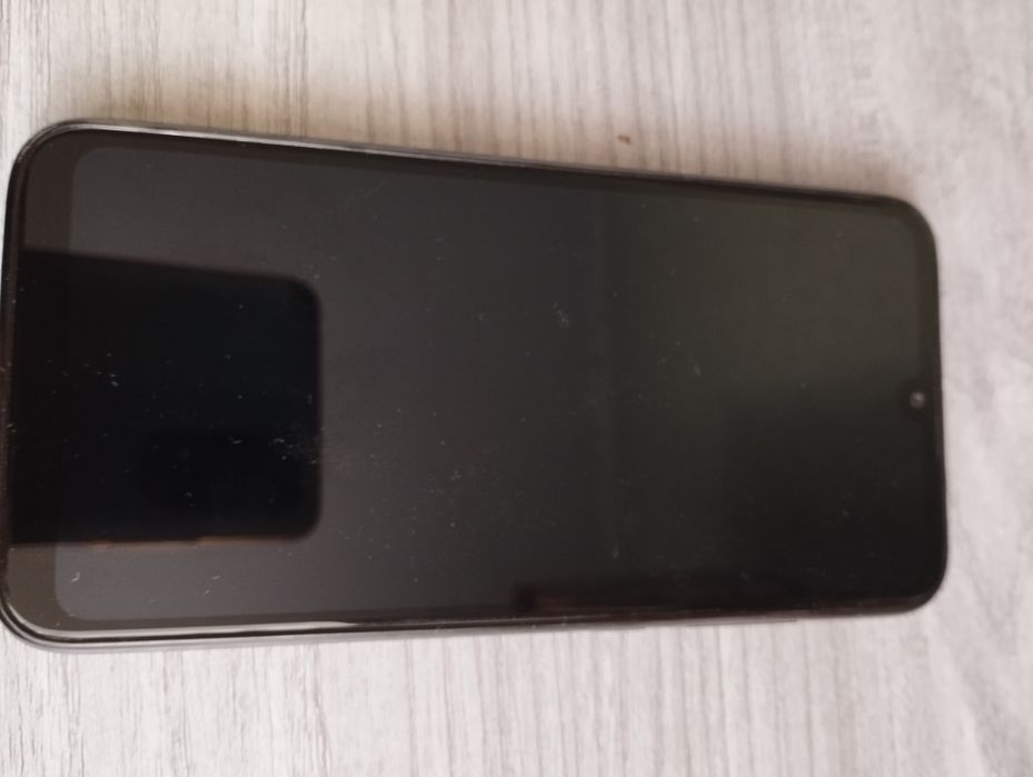 Мобильный телефон "Xiomi  Mi Play" на з/ч