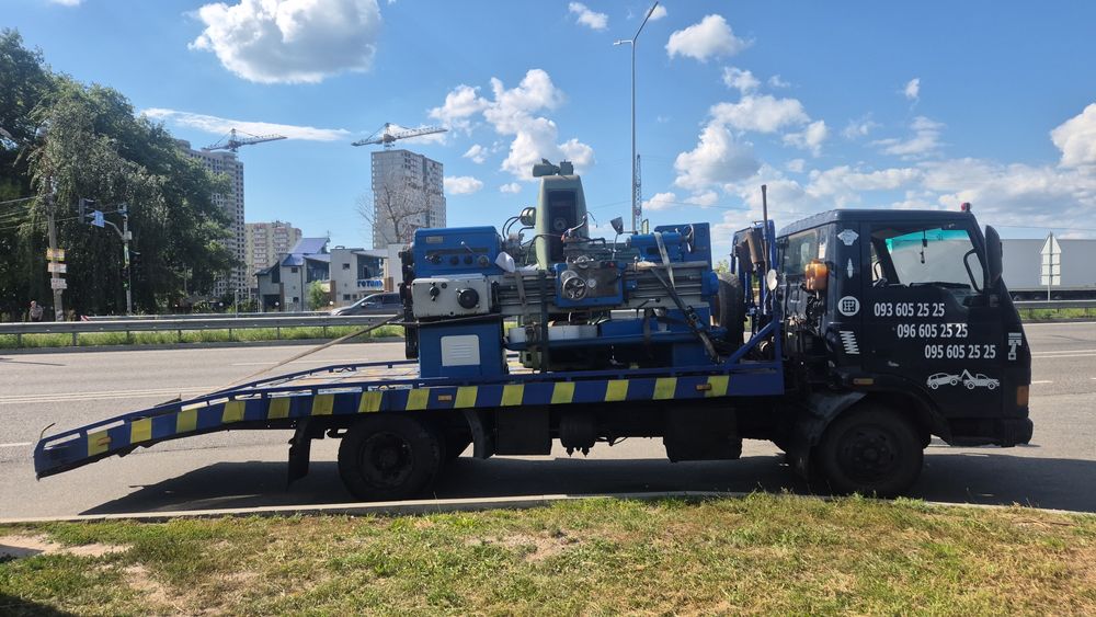 Послуги евакуатора, вантажопідйомність до 5 т