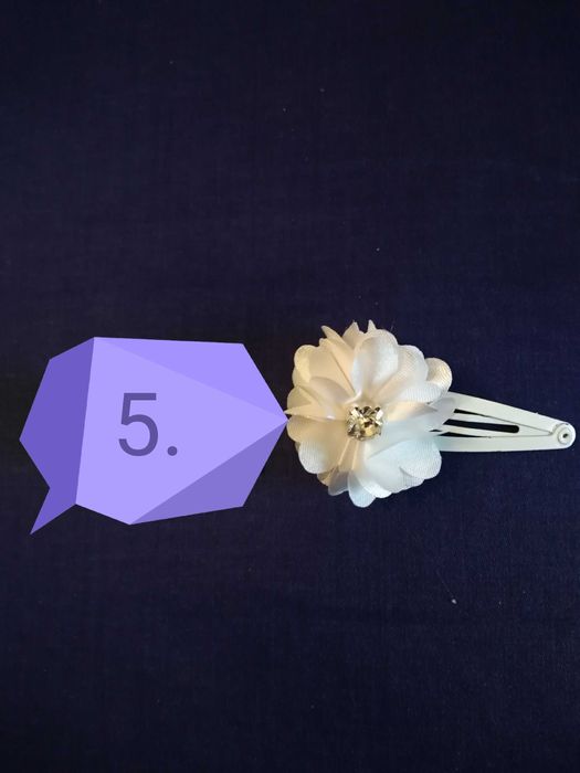 Komunijne ozdoby do włosów kwiatuszki