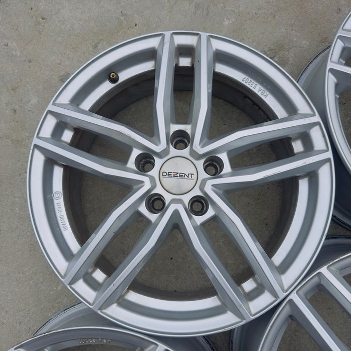 5x112 17" 7j et45 Dezent Audi Seat Skoda Vw nr138