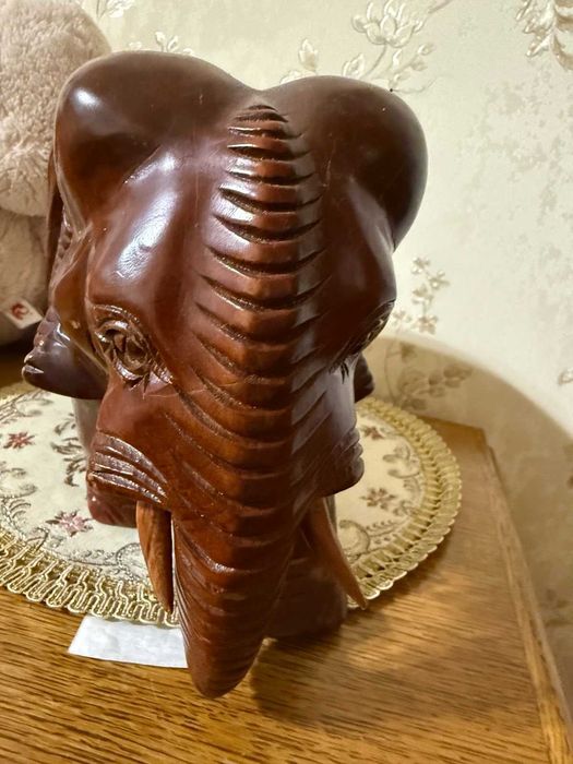продам фигурки слонов