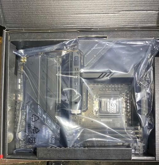 ASUS ROG Strix Z890-E Gaming WiFi. — НОВА / запечатана