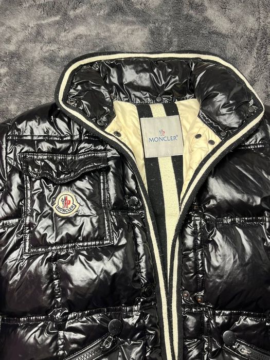 Оригінальна  пухова куртка Moncler