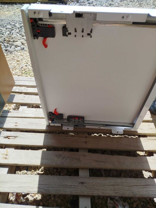 Łącznik pralki z suszarką BEKO SKWS54 z szufladą