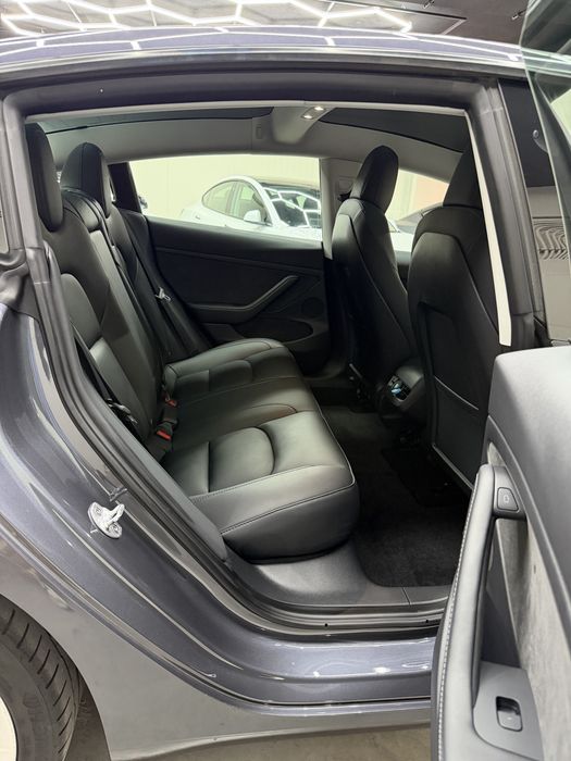 Tesla Model 3 LongRange Dual motor