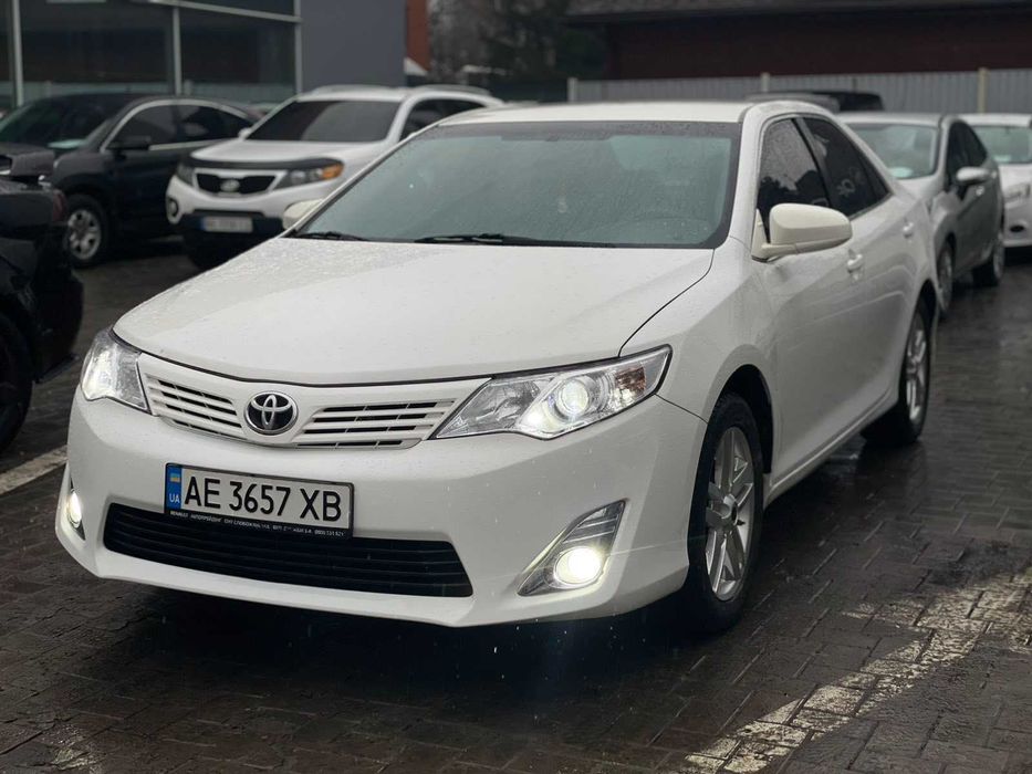 Toyota Camry 2014р 2,5 Газ/Бензин! Автомат! Обмін! Розстрочка!