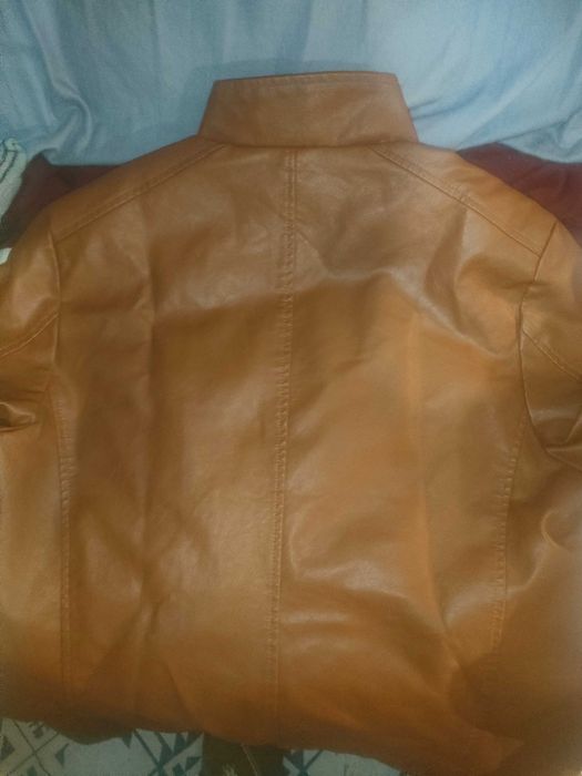 Blusão pele castanho