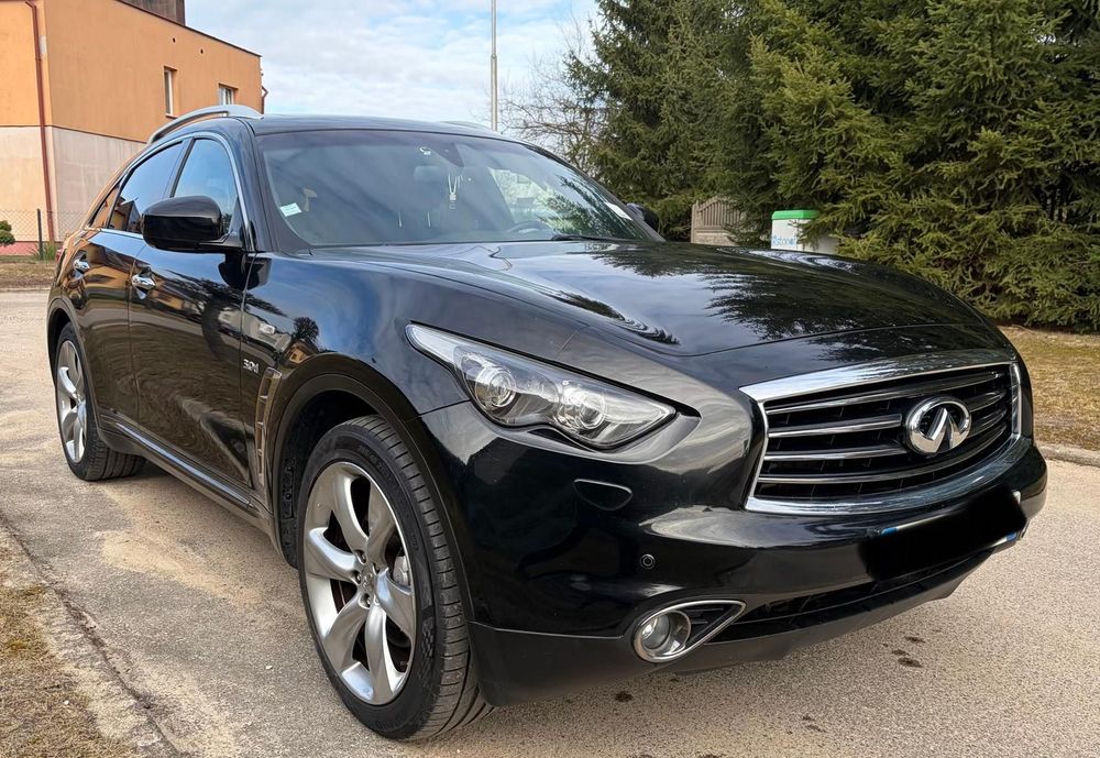 Infiniti QX70