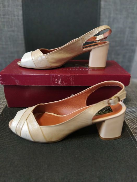 Босоніжки шкіряні 38р.