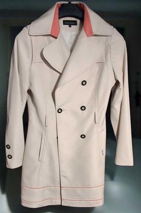 Płaszcz Ecru marki Zartex