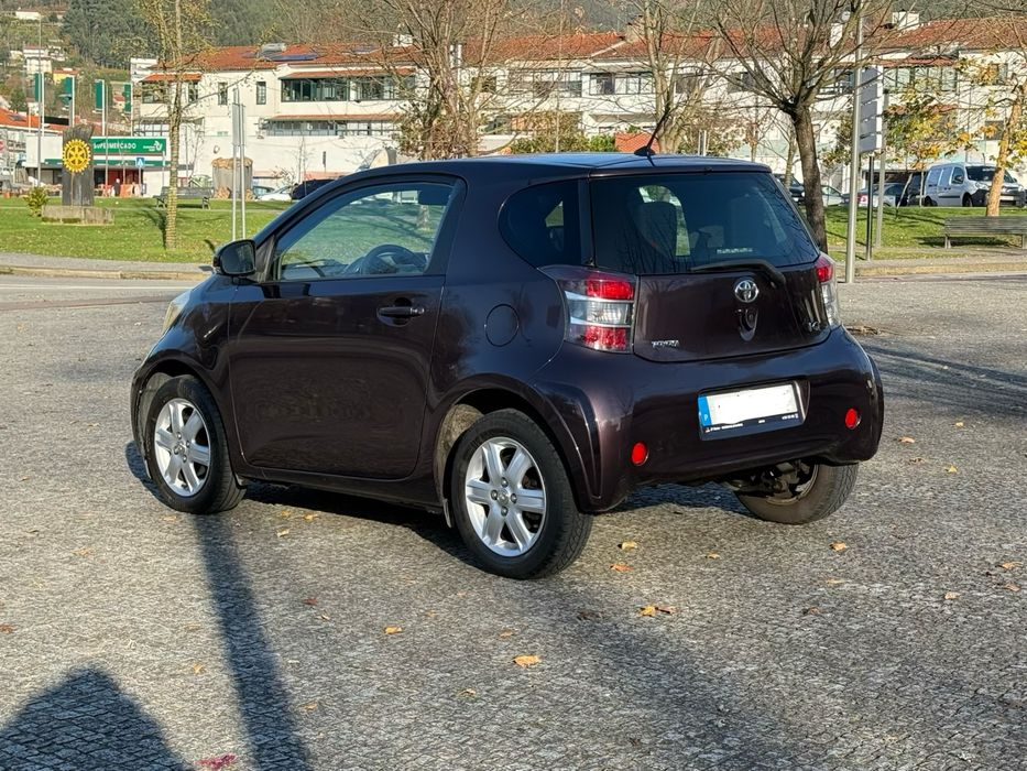 Toyota IQ  1.0V-vti