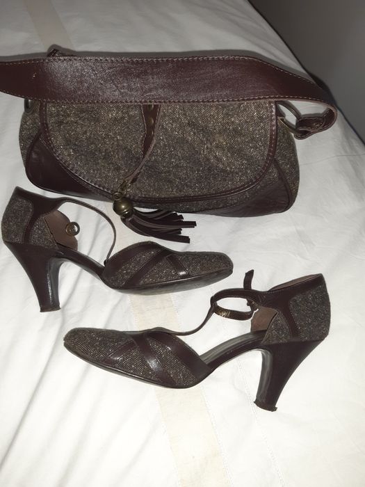 Vendo conjunto de sapatos e carteira