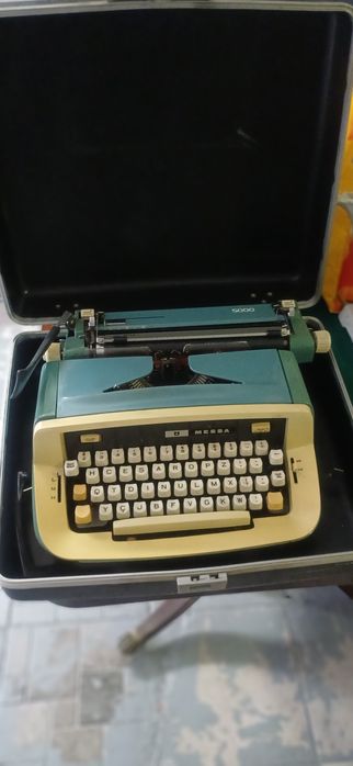 Vendo estas pecas antigas