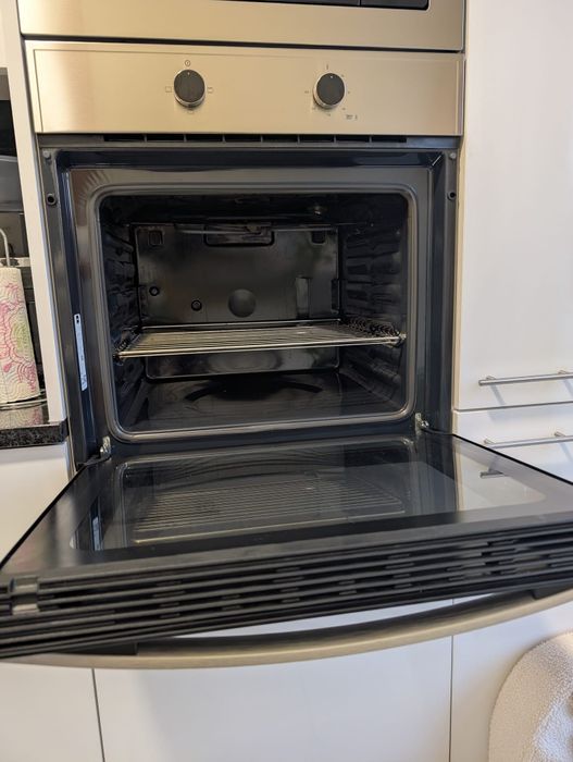 Forno Teka encastrado