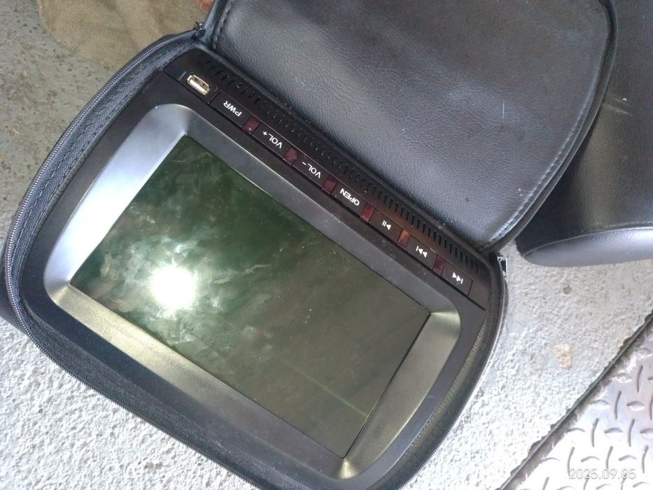 Apoio / encosto cabeça Audi com ecrã
