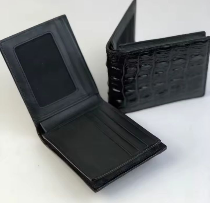 Портмоне из натуральной крокодиловой кожи