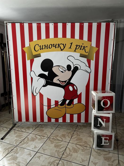 Банер на день народження Мікі Маус