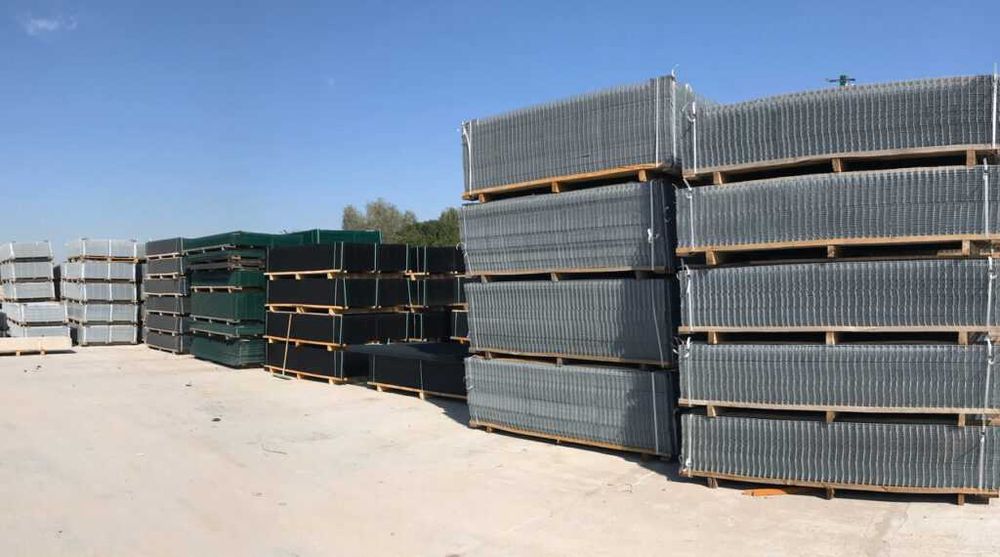 Ogrodzenie panelowe fi 4 , słupki, podmurówka, łączniki, obejmy