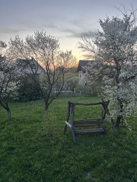 Будинок з ремонтом і меблями