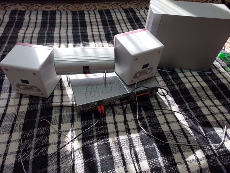 Підсилюввч-дівіді і колонки