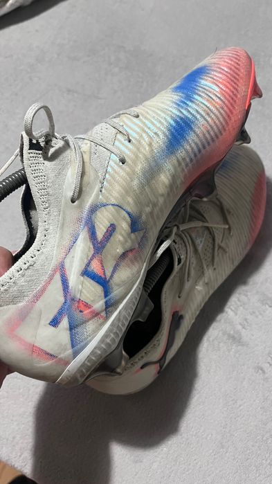 Chuteira Puma Future 8 Ultimate Low FG