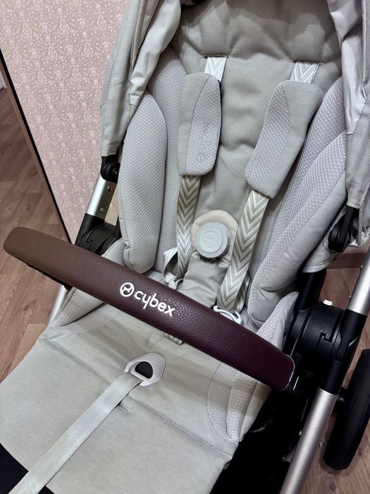 Cybex Balios S Lux 2024 Stone Grey прогулянка