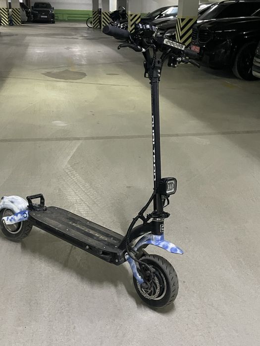 Электросамокат Dultron eglo pro